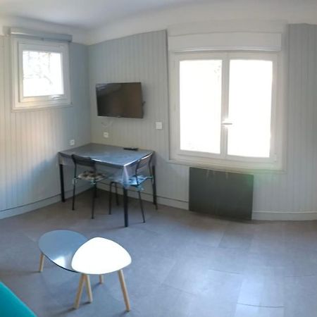 Studio Bormes Village Exteriör bild